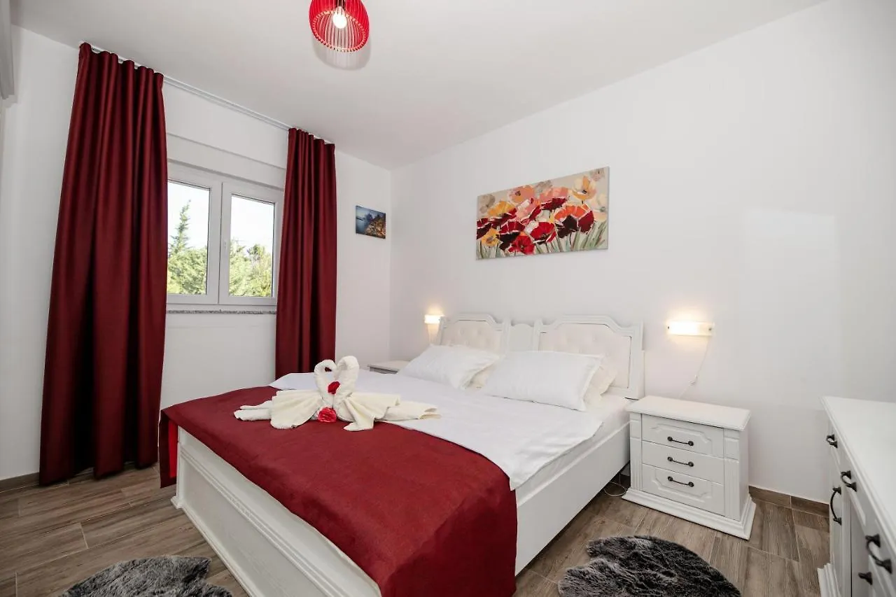 Apartmán Lucija Starigrad Paklenica 0*,  Chorvatsko