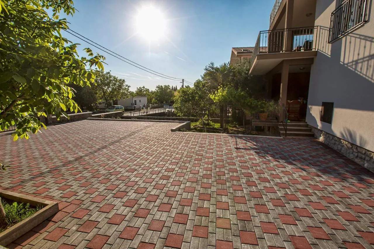 Apartmán Lucija Starigrad Paklenica Chorvatsko
